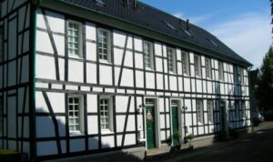 Leistungen 1 Fachwerkhaus